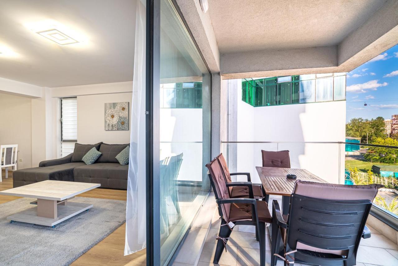 Aqua Luminita Apartment *